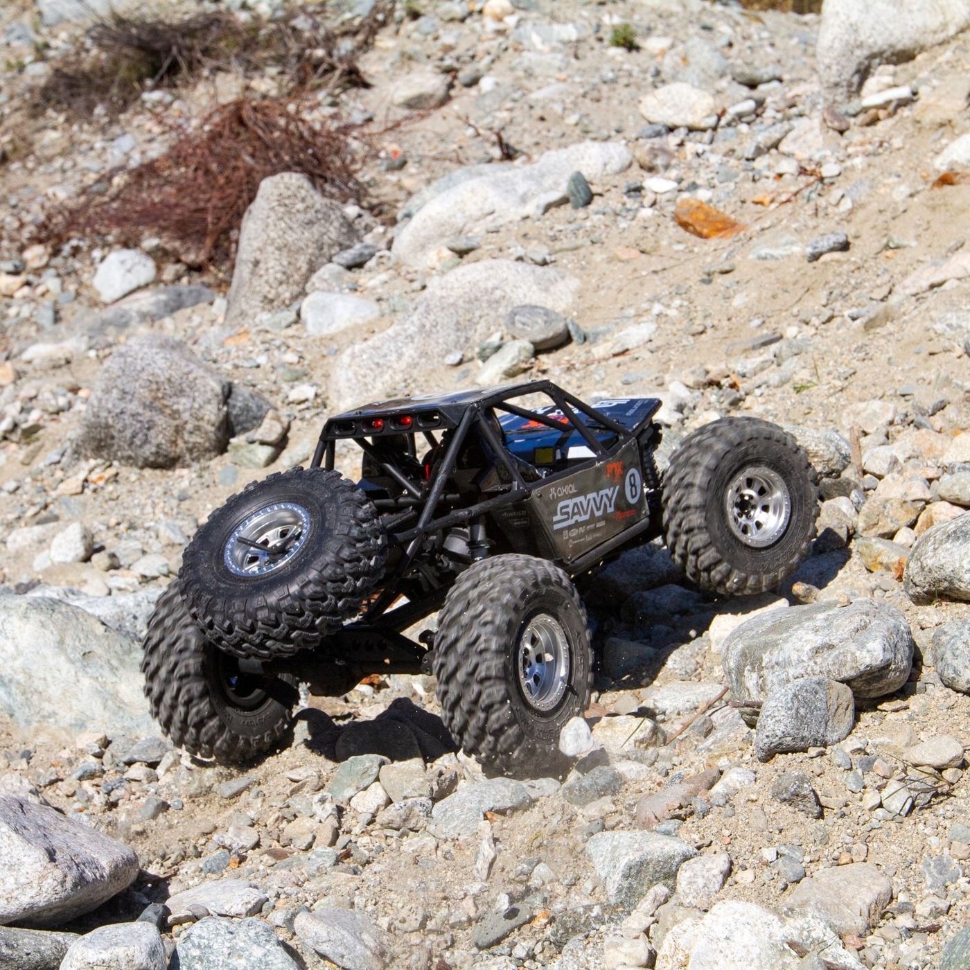 Axial RR10 Bomber