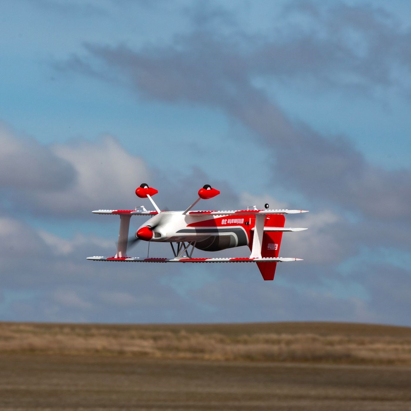 E-Flite Ultimate 3D 0.95M AS3X & SAFE V�lg BNF