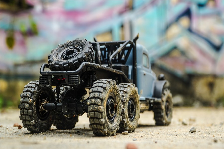 FMS Atlas 1/18 6x6 Crawler RTR Bl�