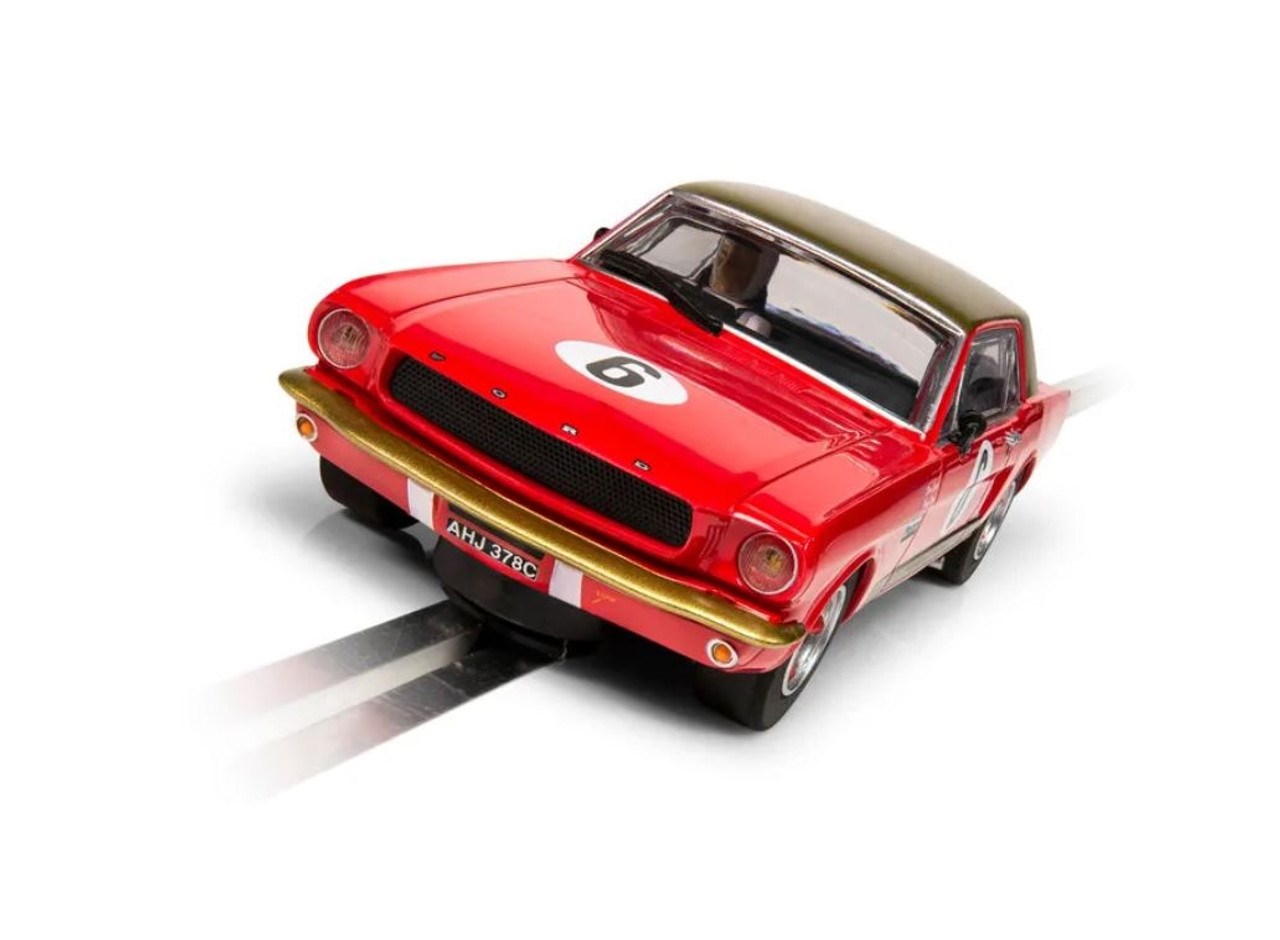 Scalextric Ford Mustang - Alan Mann Racing