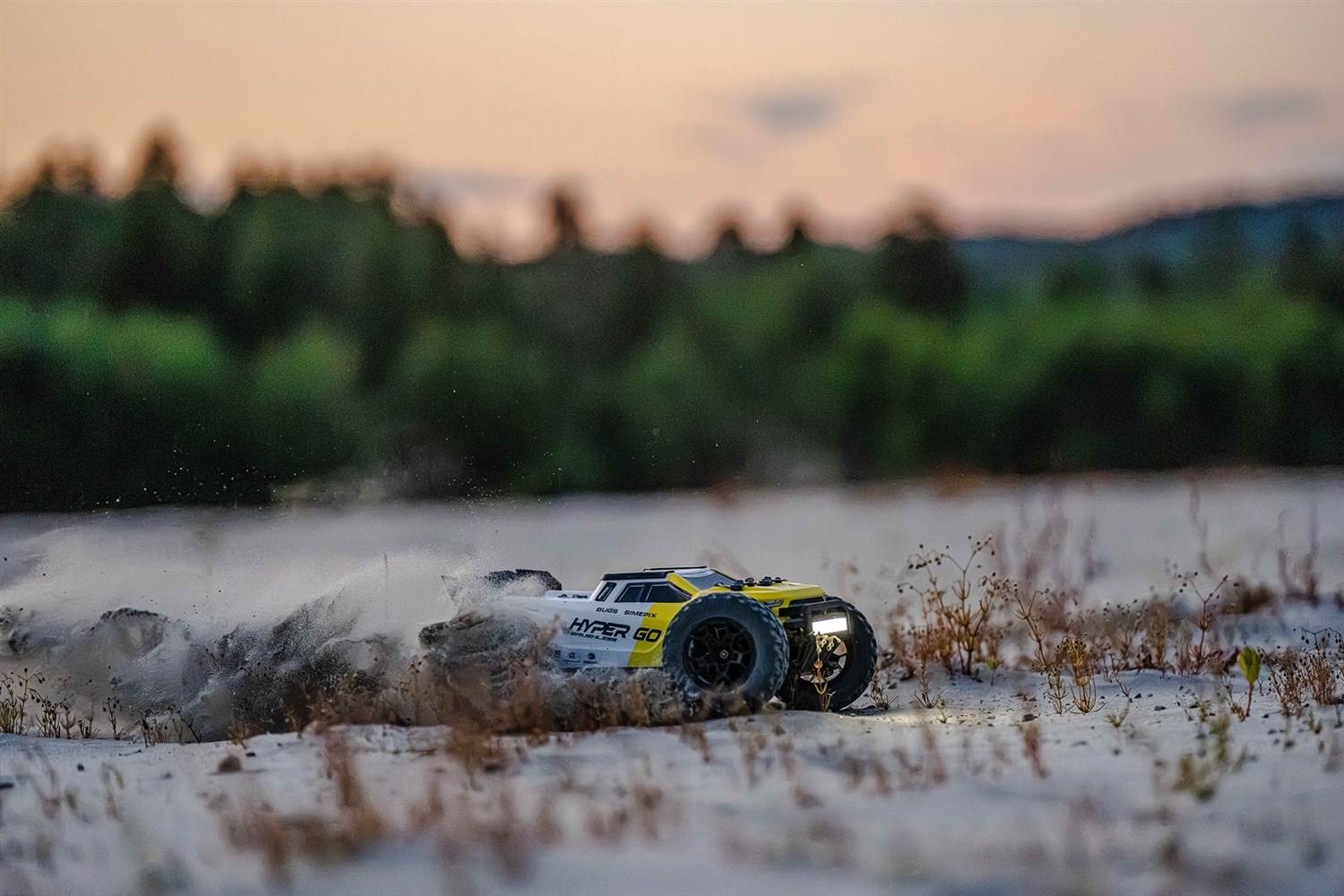 MJX Hyper GO b�rstel�s 1/14 4WD Truggy