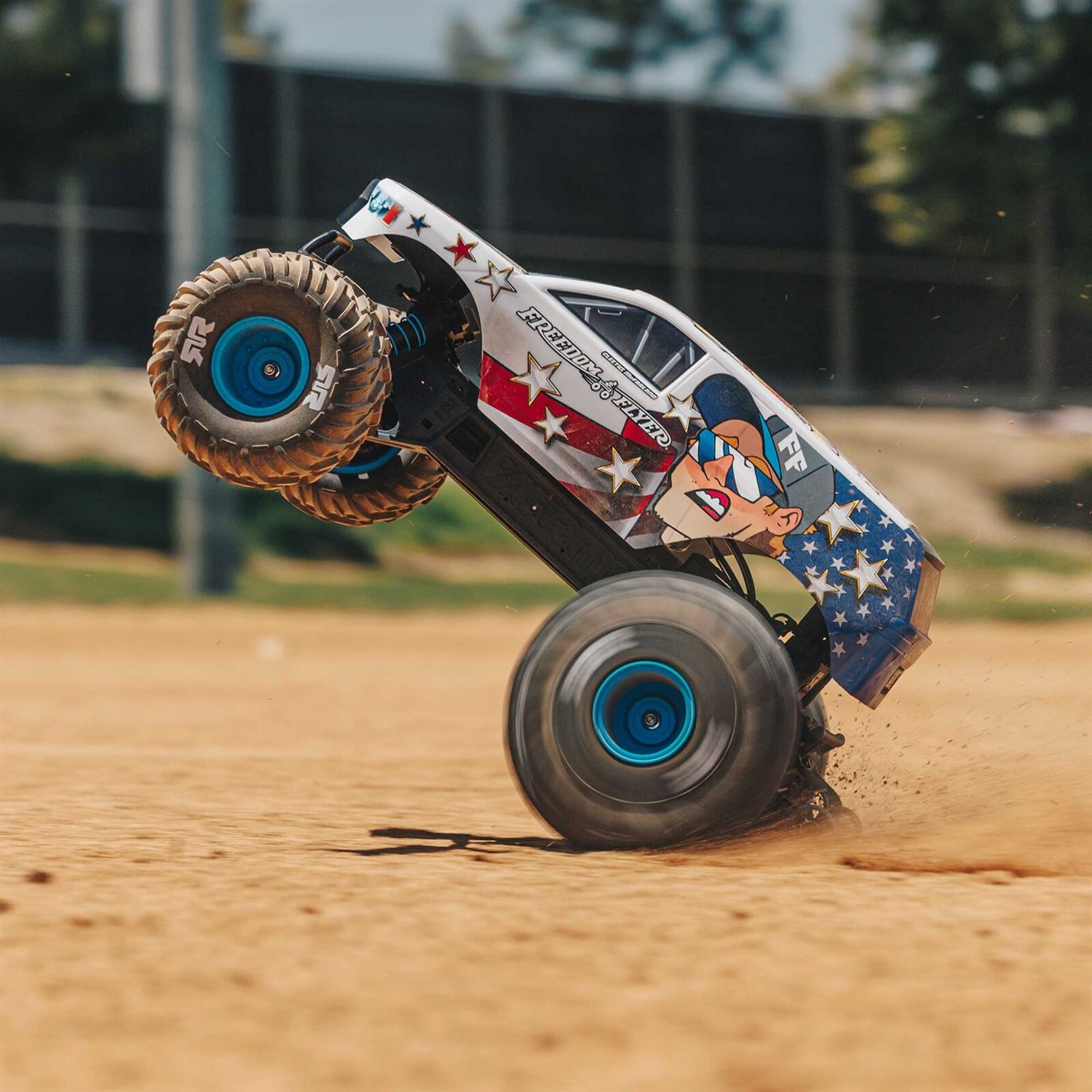 ARRMA Freedom Flyer 1/10 223S DSC 4WD - Komplet