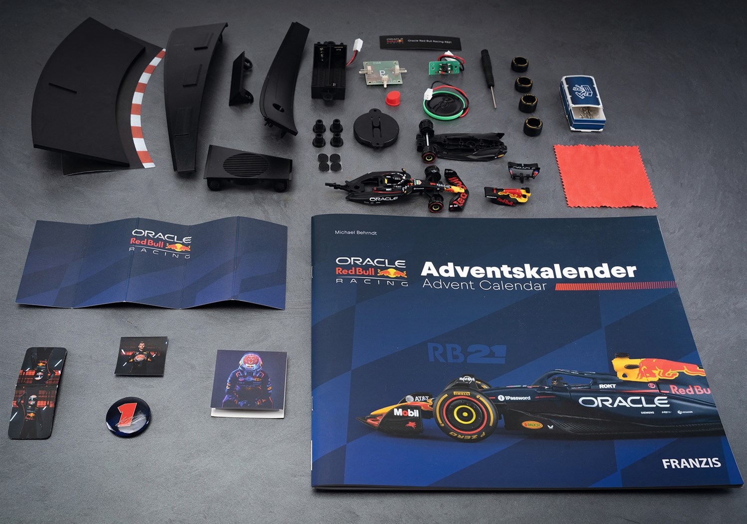 Franzis Oracle Red Bull Racing F1 Adventskalender