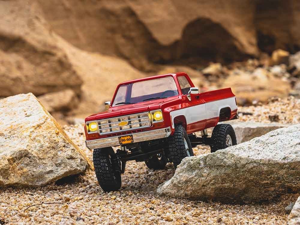 FMS FCX18 Chevrolet K10 1/18 4x4 Rød - Komplet