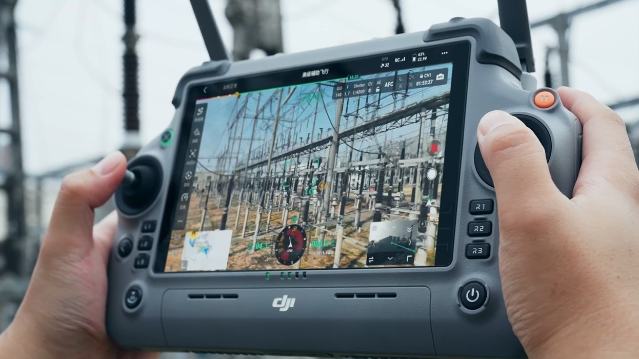 DJI Matrice 4D DJI RC Plus 2 Enterprise EU